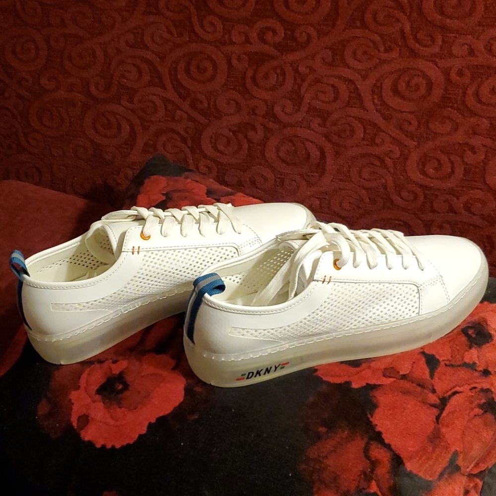 DKNY Men's AARON Shoes - Size 9